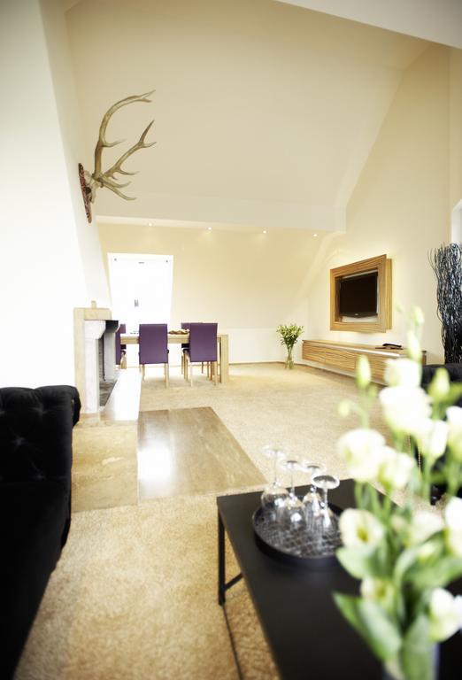 Am Helmwartsturm Hotel